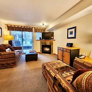 Apartment Valhalla Vacations At, Whistler